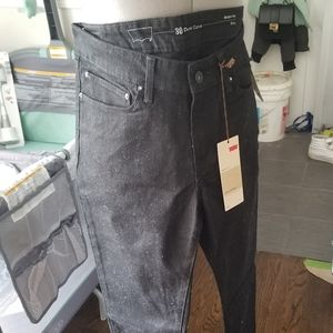Black Demi-Curve Levi's